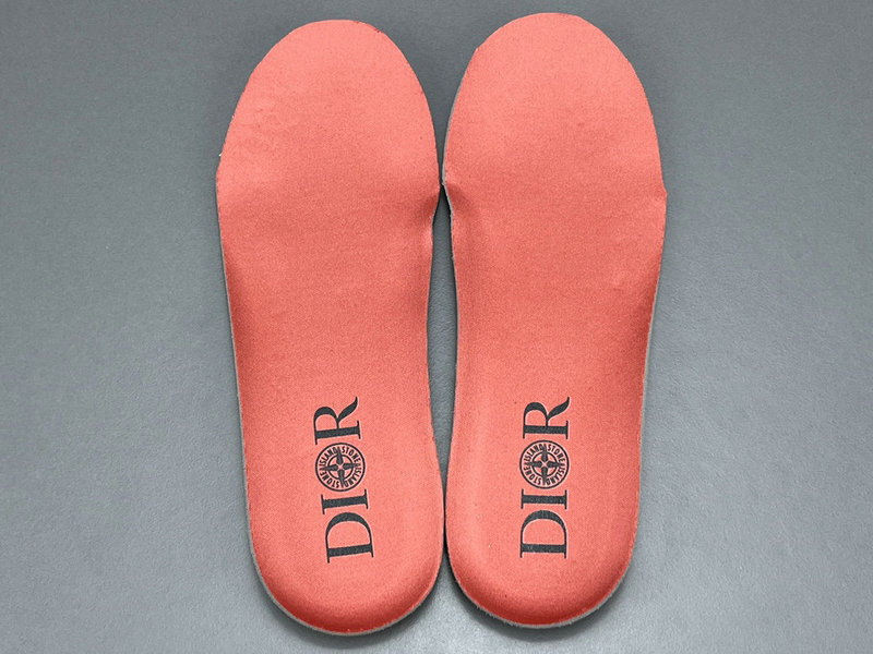 Di0r B30 Sneaker