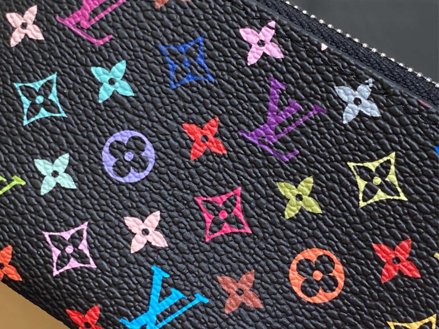 Louis Vuitton Wallet(12.0 x 7.0 x 1.5CM)