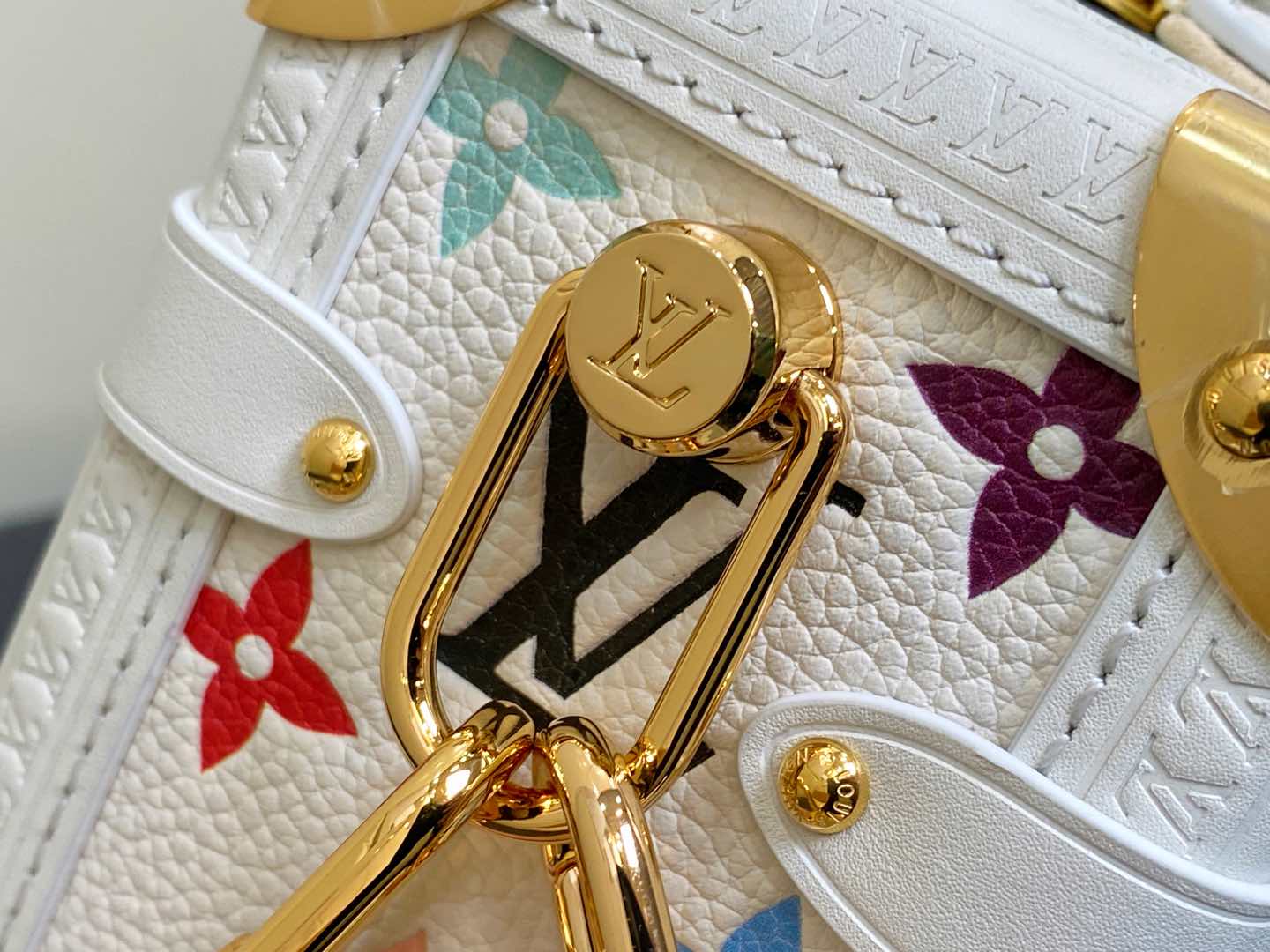 Louis Vuitton x TM Side Trunk Bag (23.5 x 16.0 x 8.5CM)