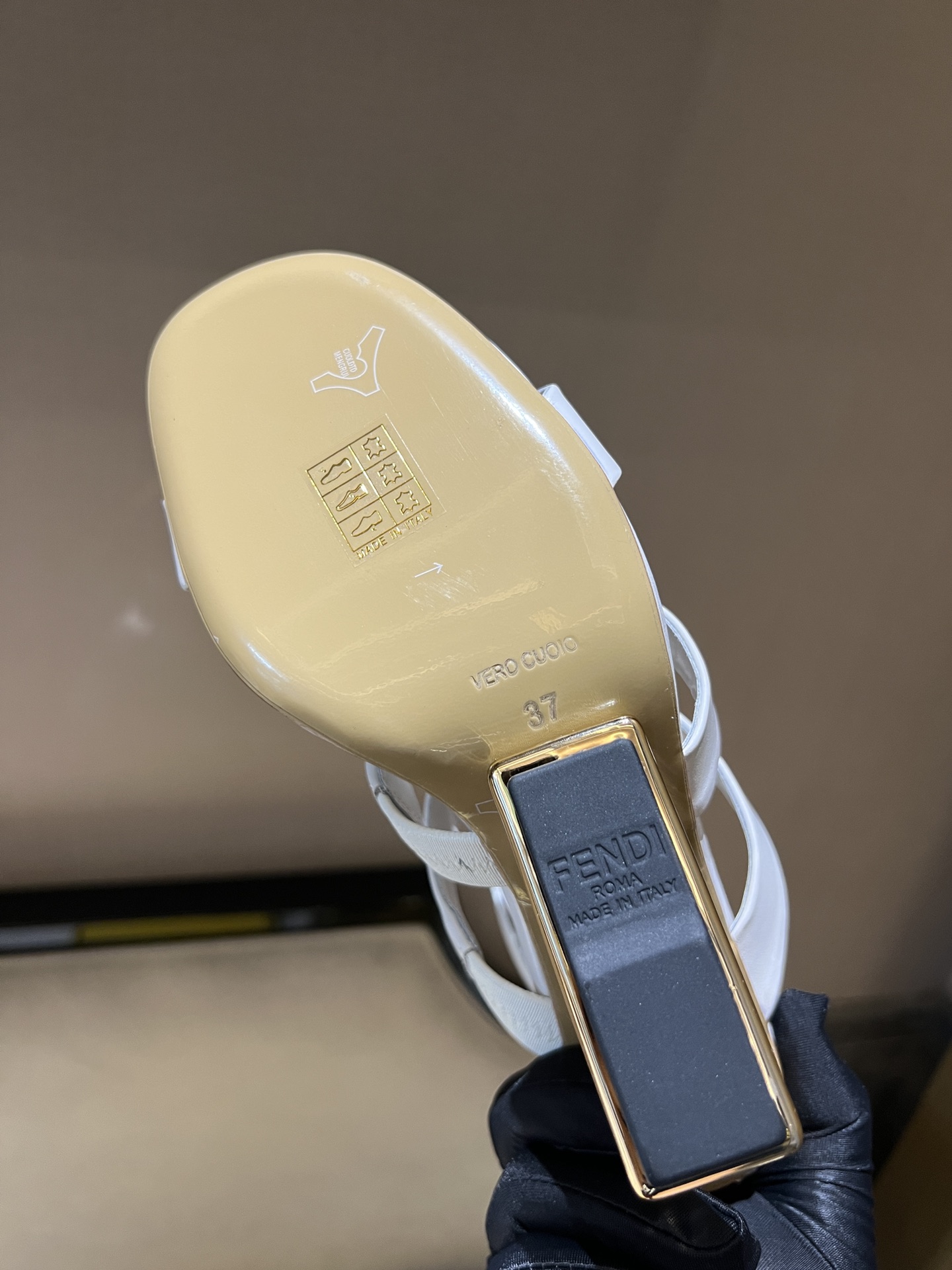 Fendi 2025ss Slides(EU35-41)