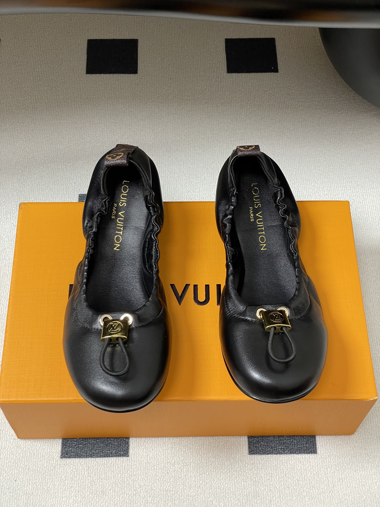 Louis Vuitton LV Nolita Ballet Flat(EU35-41)