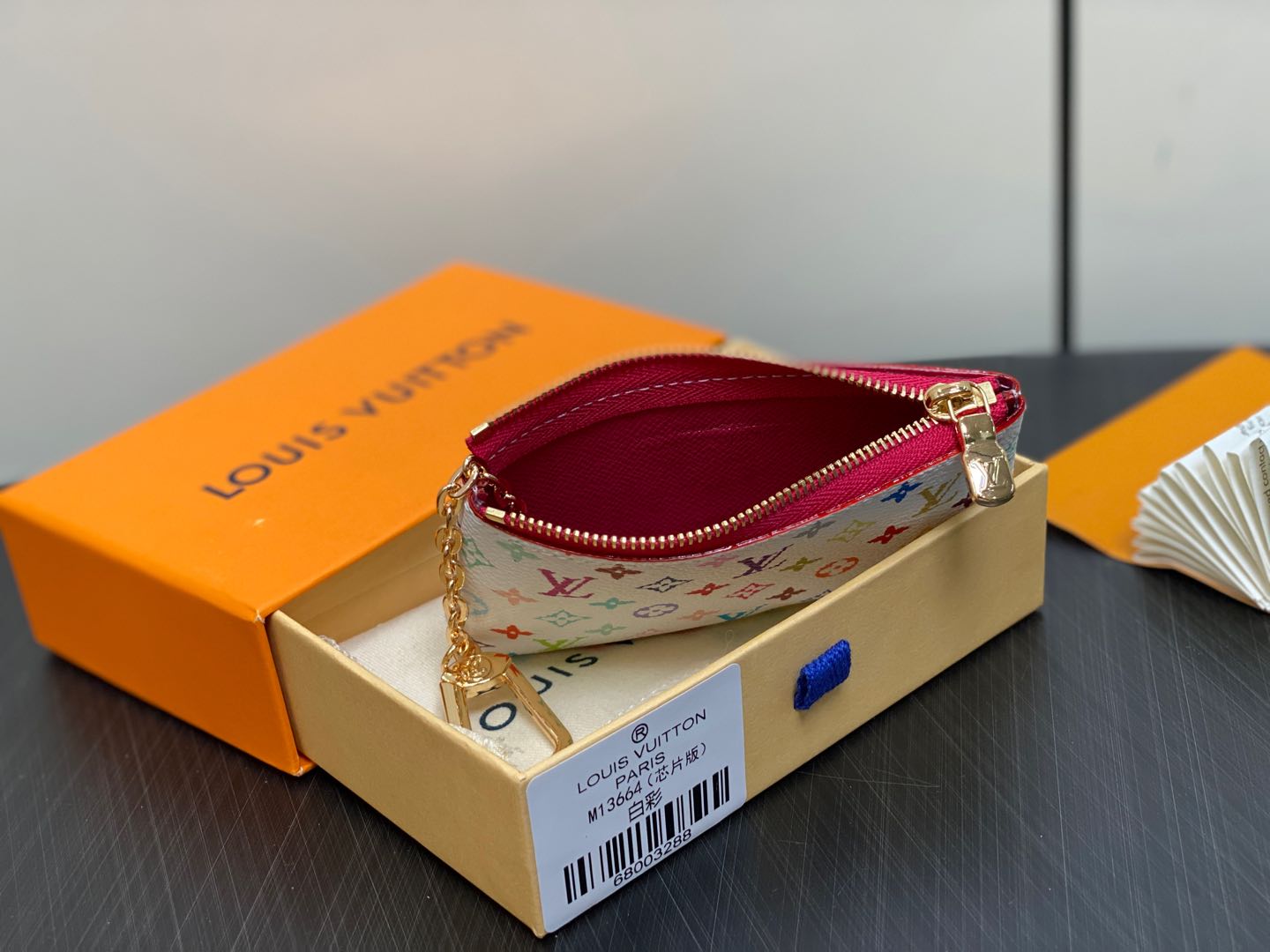 Louis Vuitton Wallet(12.0 x 7.0 x 1.5CM)