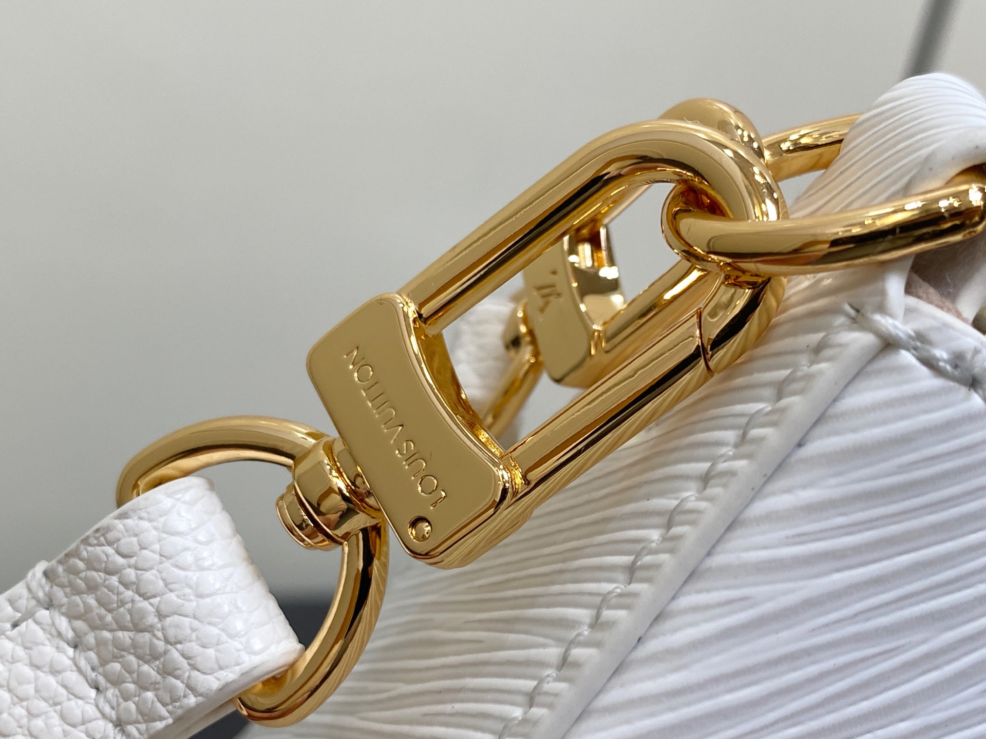 Louis Vuitton x TM Marellini(13.5 x 6.5 x 19 CM)