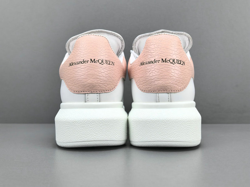 Alexander McQueen Sneaker