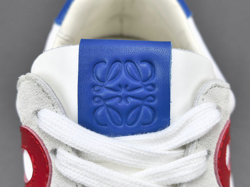 Loew* Ballet Runner 2.0