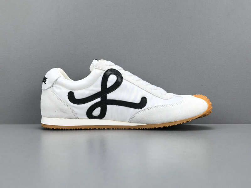 Loew* Ballet Runner 2.0