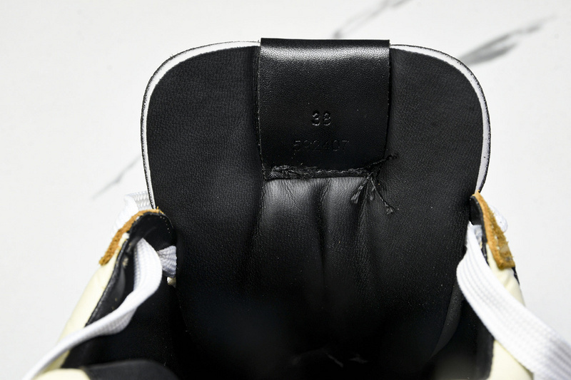 Loew* Ballet Runner 2.0