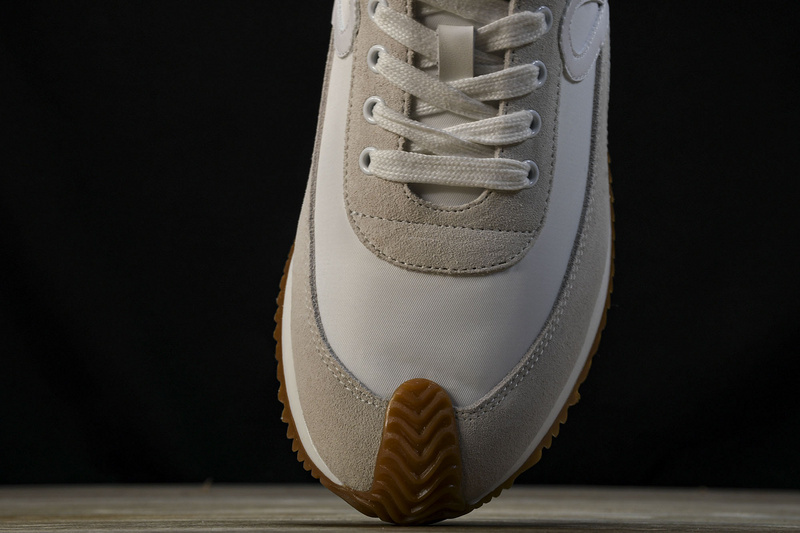 Loew* Ballet Runner 2.0