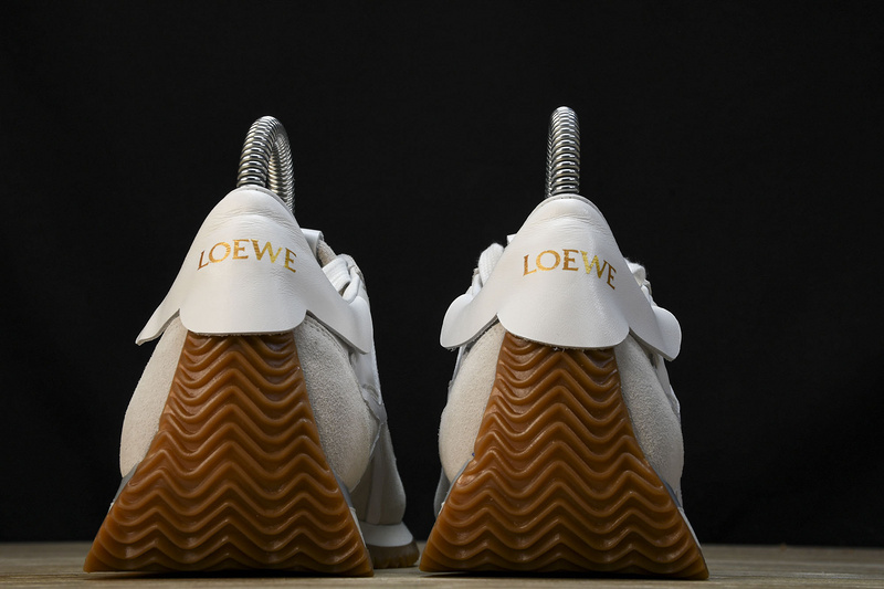 Loew* Ballet Runner 2.0