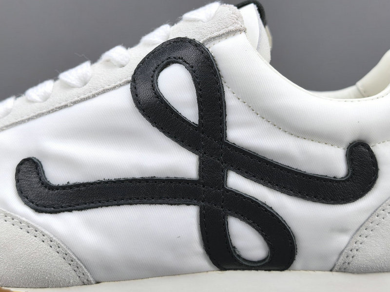 Loew* Ballet Runner 2.0