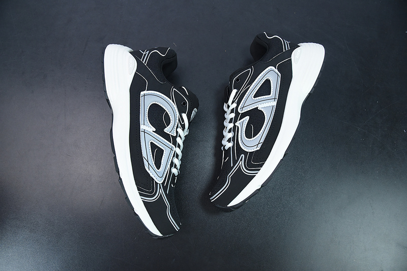 Di0r B30 Sneaker