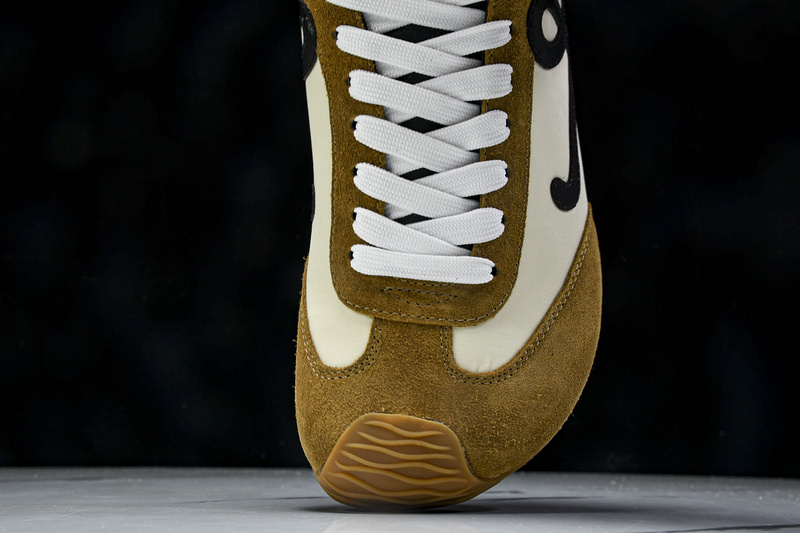 Loew* Ballet Runner 2.0