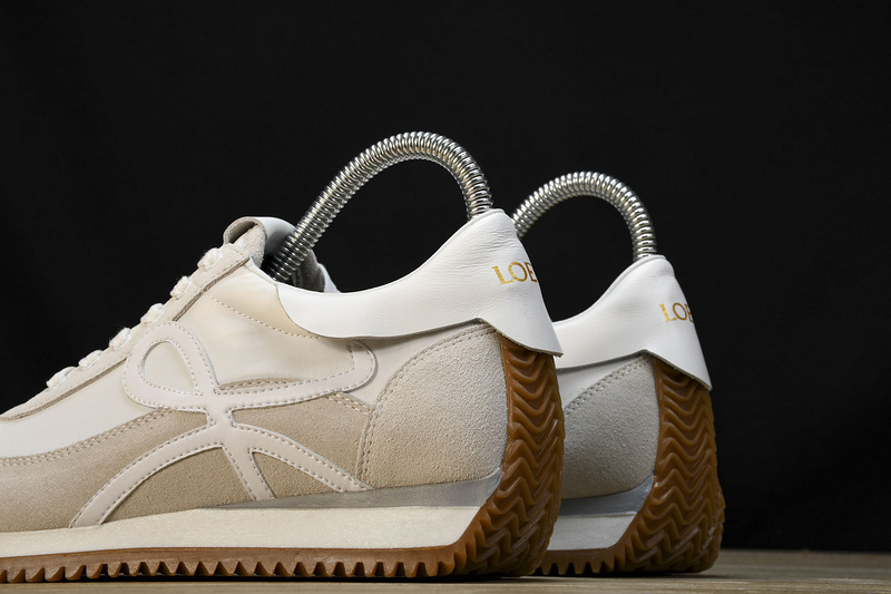 Loew* Ballet Runner 2.0