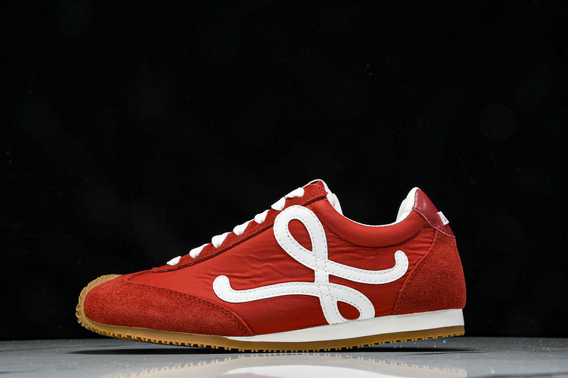 Loew* Ballet Runner 2.0