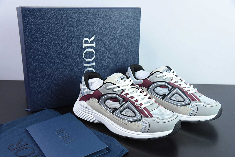 Di0r B30 Sneaker