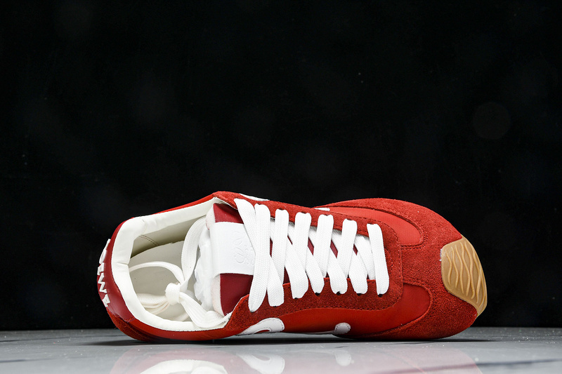 Loew* Ballet Runner 2.0