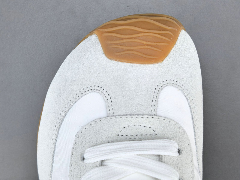 Loew* Ballet Runner 2.0