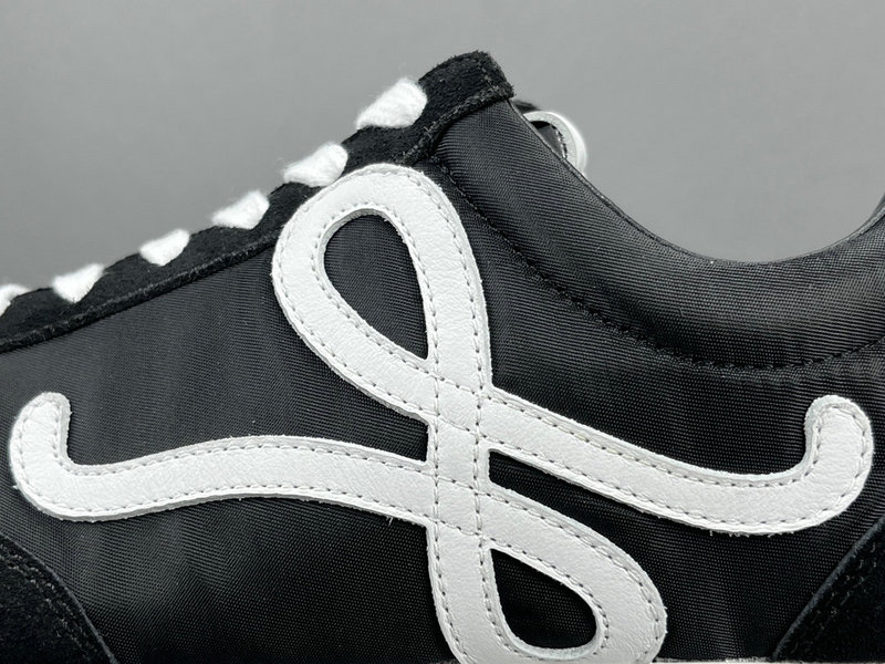 Loew* Ballet Runner 2.0