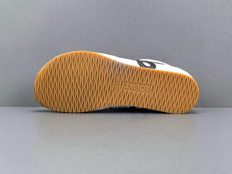 Loew* Ballet Runner 2.0