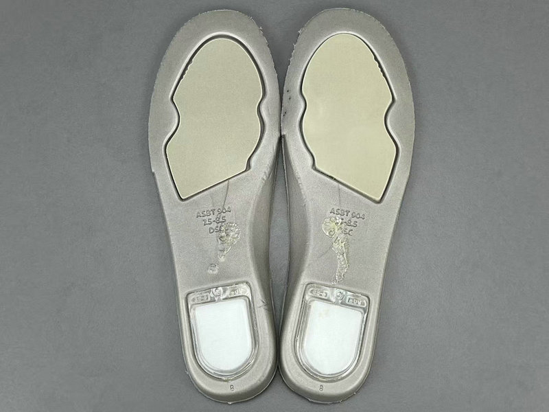 Nike SB Dunk Low CD2563-101