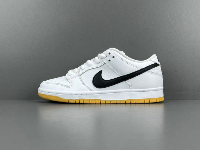 Nike SB Dunk Low CD2563-101