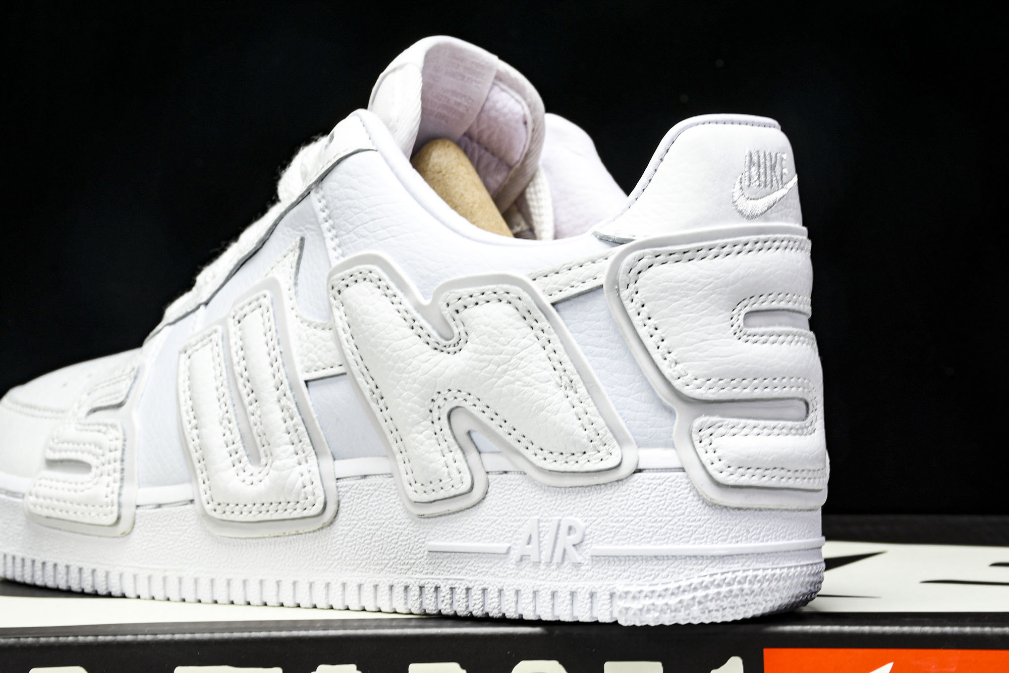 NK Air Force 1 Low Cactus Plant Flea Market White FQ7069-100