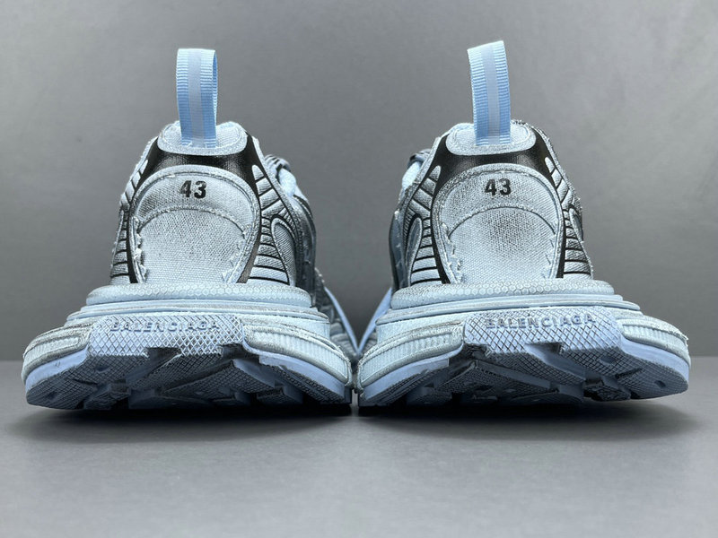 Balenciaga 3XL Sneakers