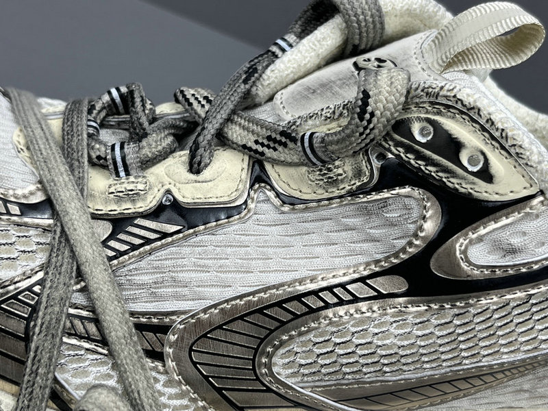 Balenciaga 3XL Sneakers