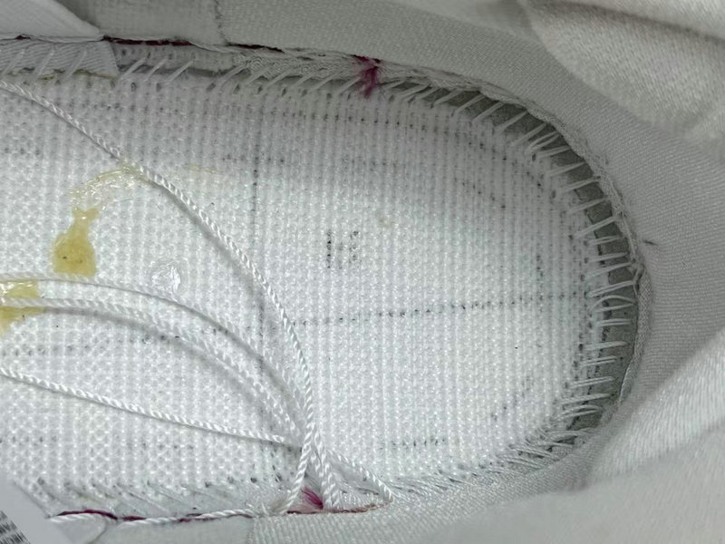 Nike SB Dunk Low CD2563-101