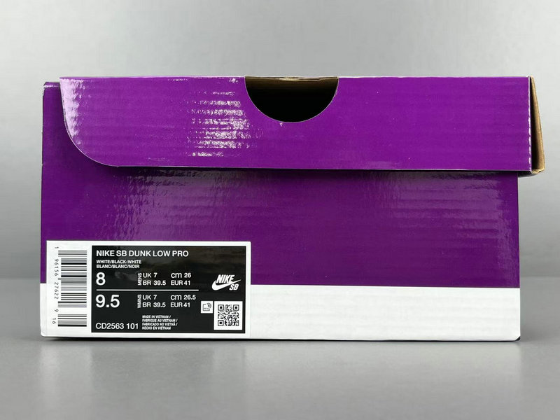 Nike SB Dunk Low CD2563-101