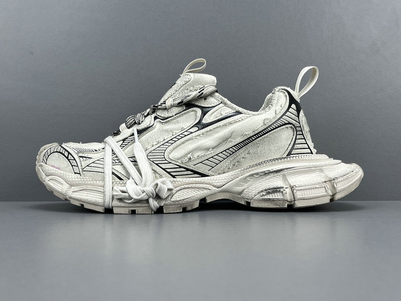 Balenciaga 3XL Sneakers