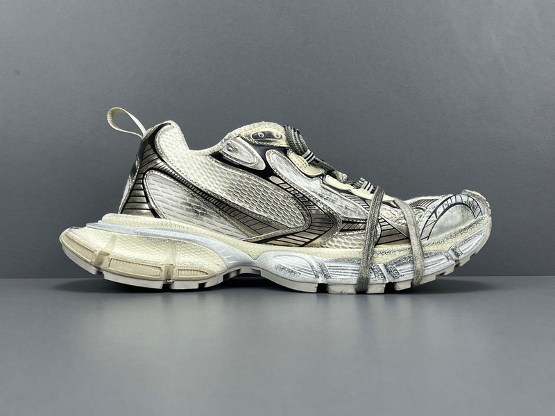 Balenciaga 3XL Sneakers