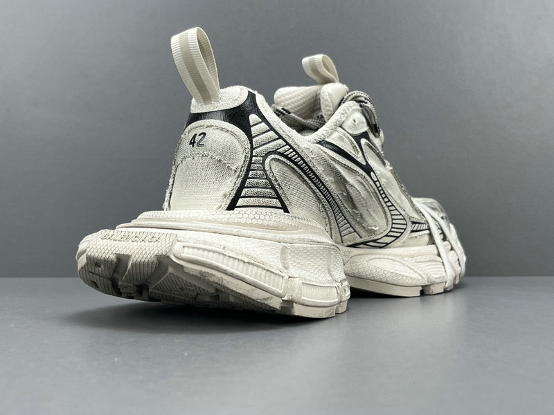 Balenciaga 3XL Sneakers