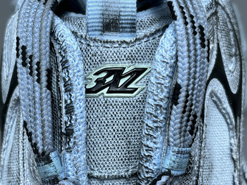 Balenciaga 3XL Sneakers