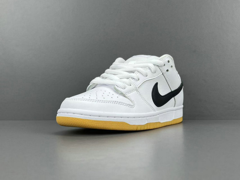 Nike SB Dunk Low CD2563-101