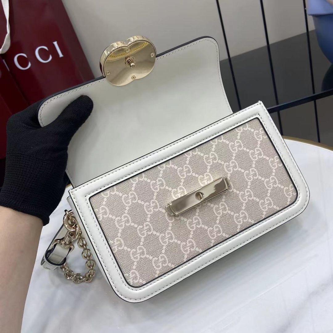 Gucci Go GG Monogram Bag (21.5*14*9CM)