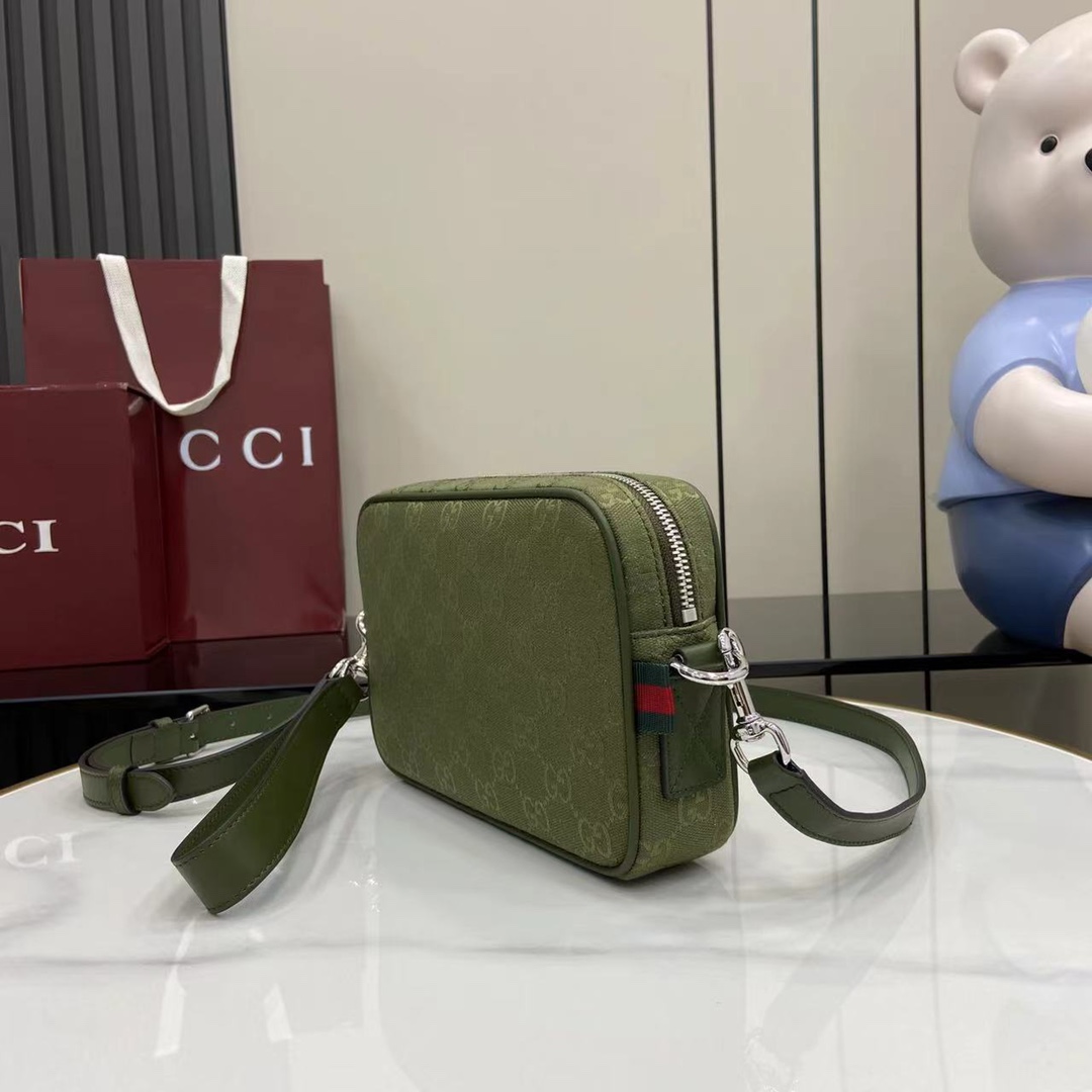 Gucc* Shoulder Bag (23.5*15*5CM)