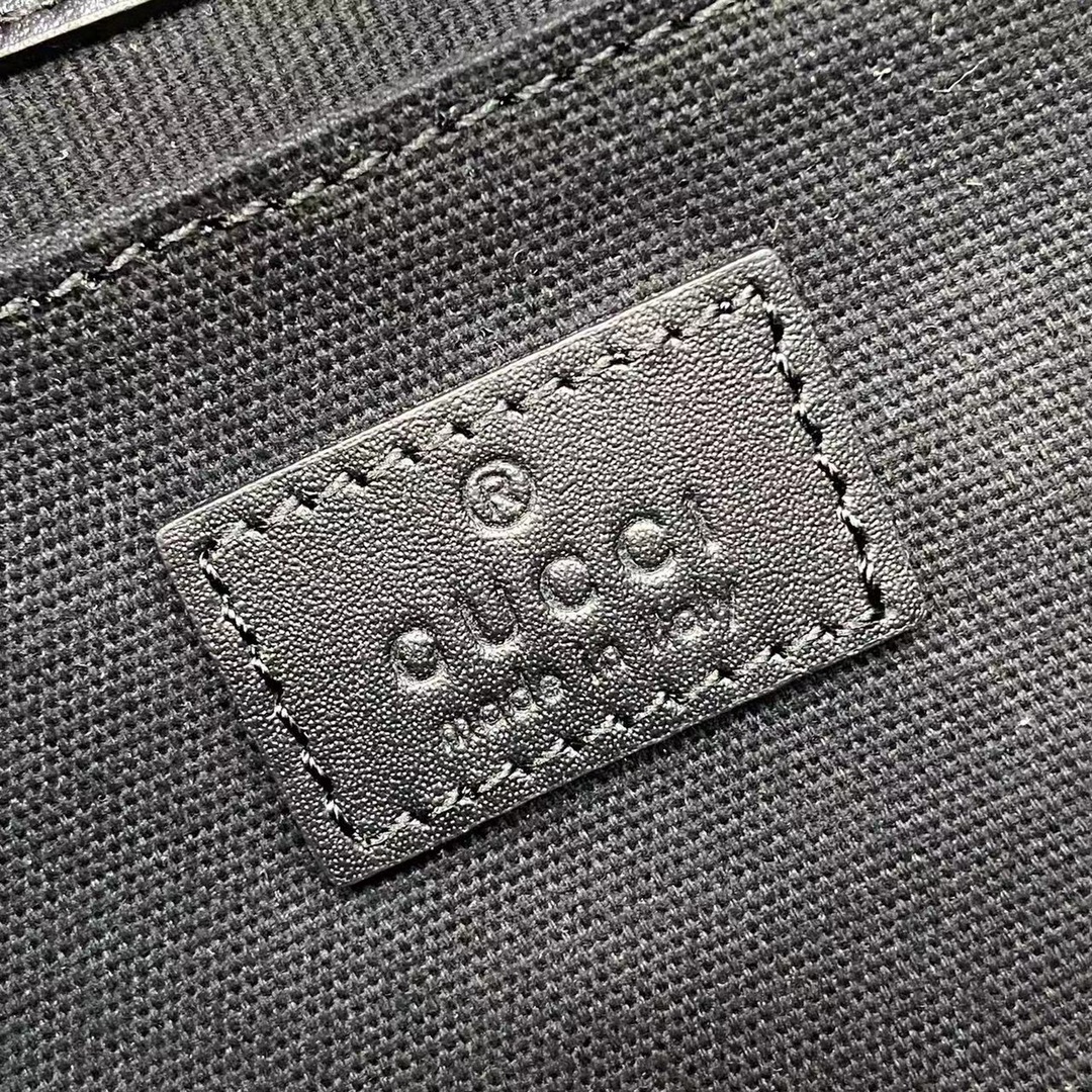 Gucci Go GG Monogram Bag (21.5*14*9CM)