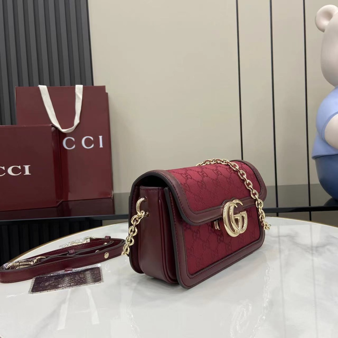 Gucci Go GG Monogram Bag (21.5*14*9CM)
