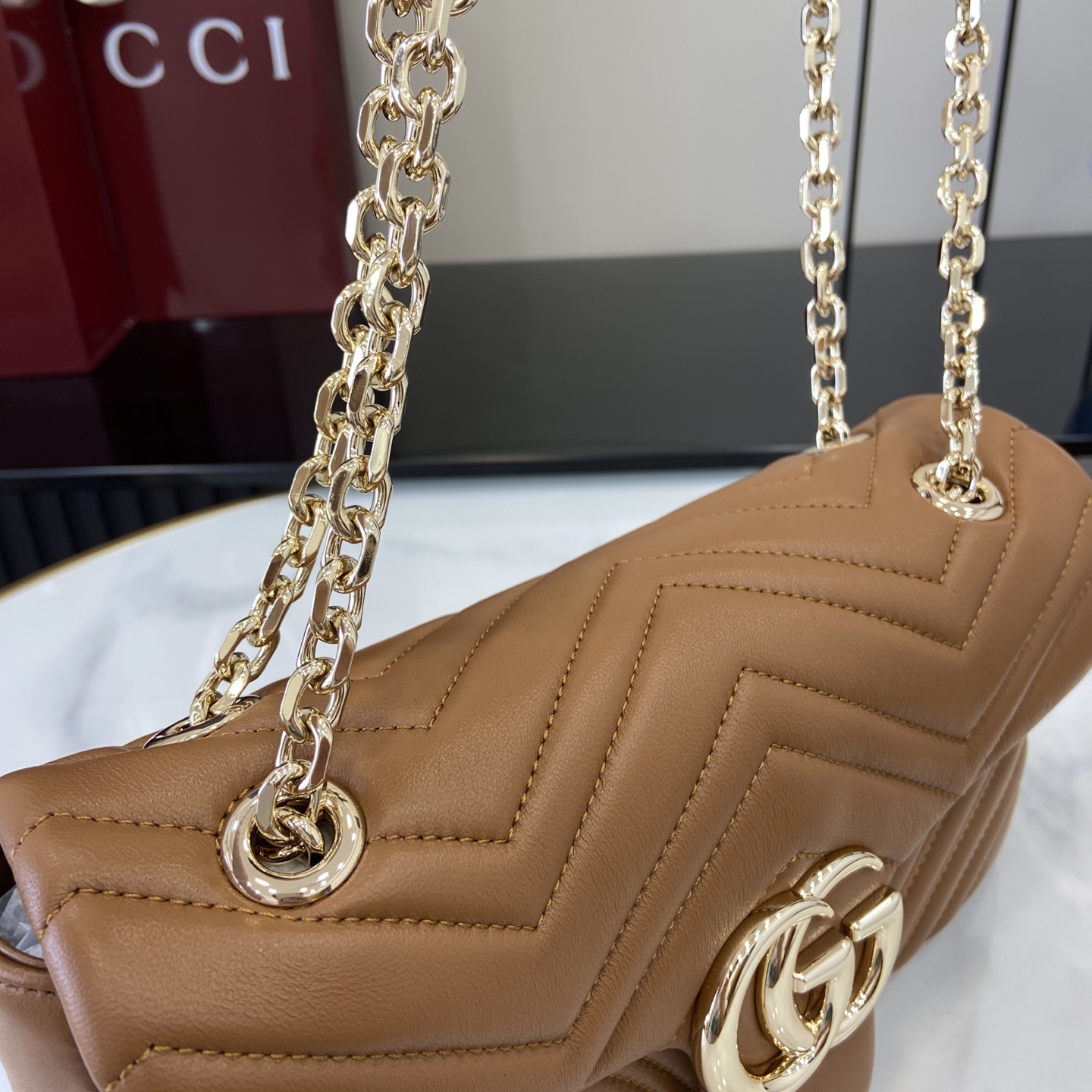 Gucci  Monogram Bag (26*15*7CM)
