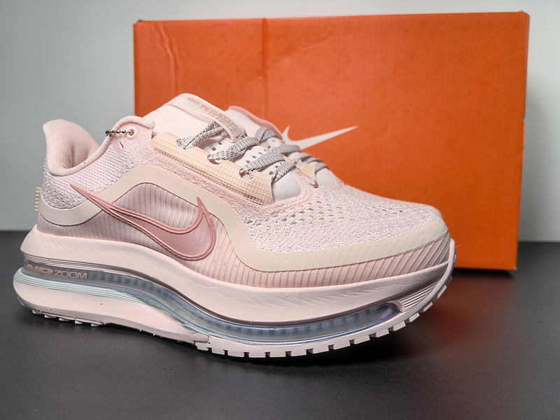 NK Pegasus Premium HQ2593-601 HQ2593-601