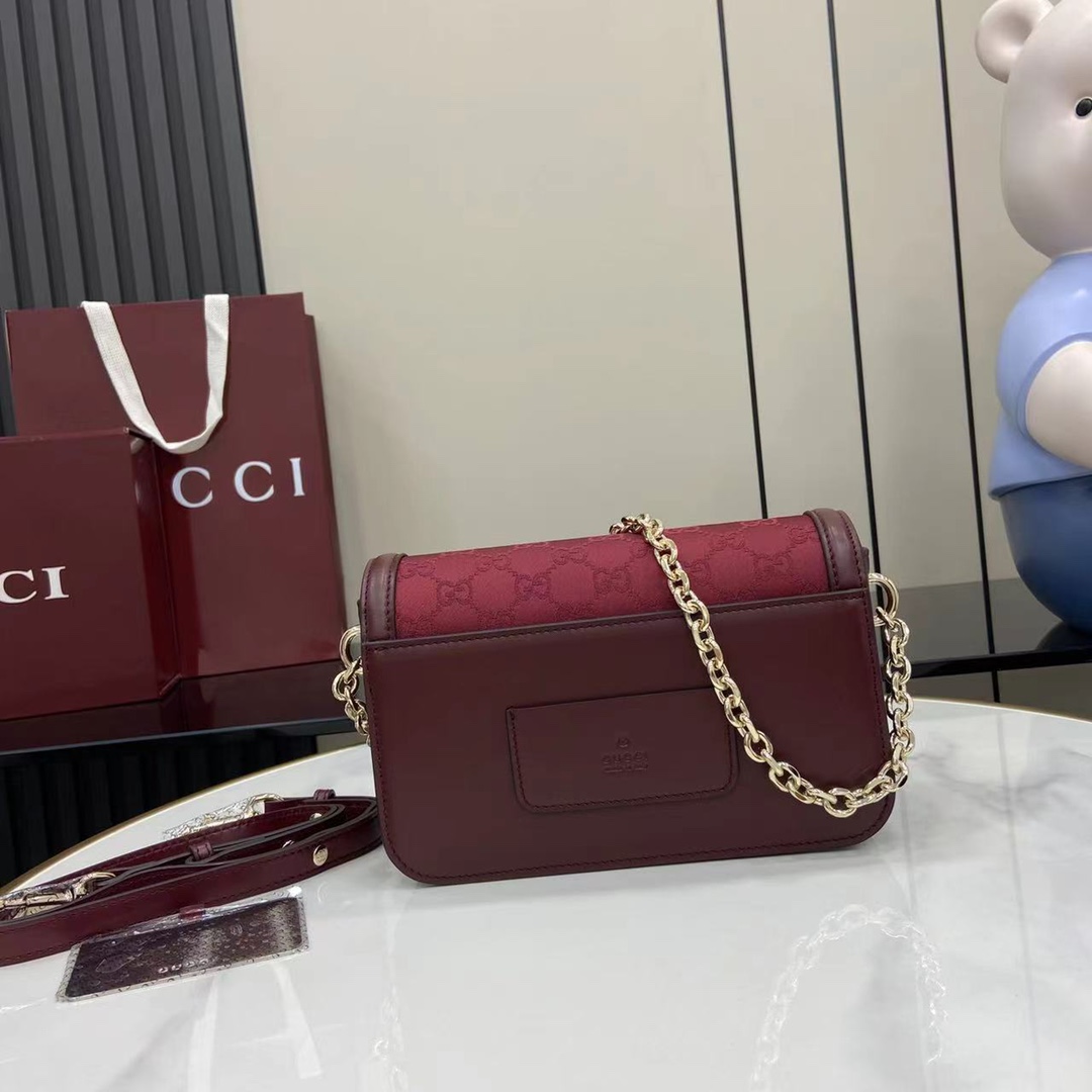 Gucci Go GG Monogram Bag (21.5*14*9CM)