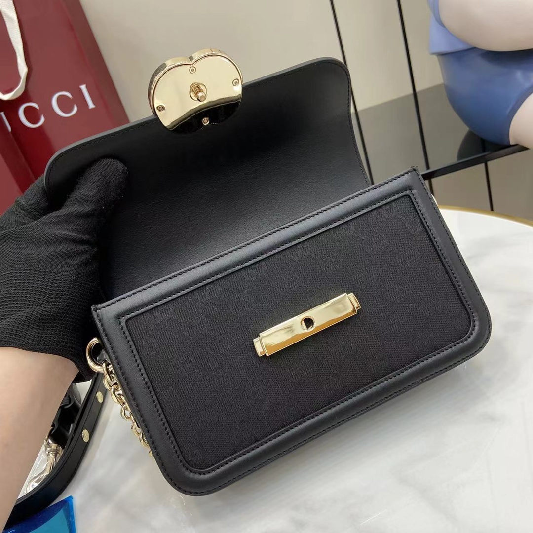 Gucci Go GG Monogram Bag (21.5*14*9CM)