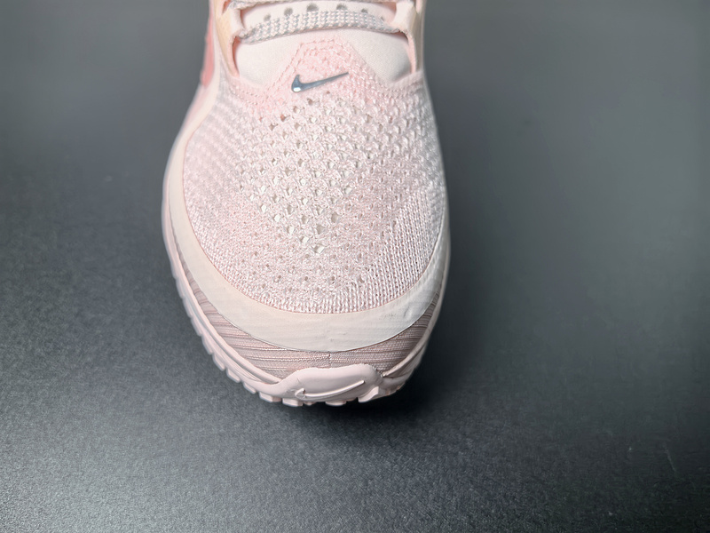 NK Pegasus Premium HQ2593-601 HQ2593-601