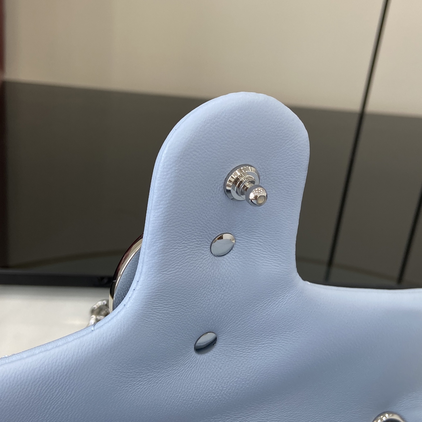 Gucci  Monogram Bag (26*15*7CM)