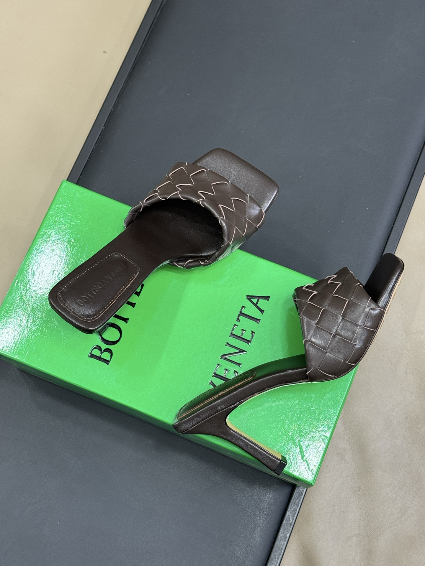 Bottega Venet* Slides(EU35-42)