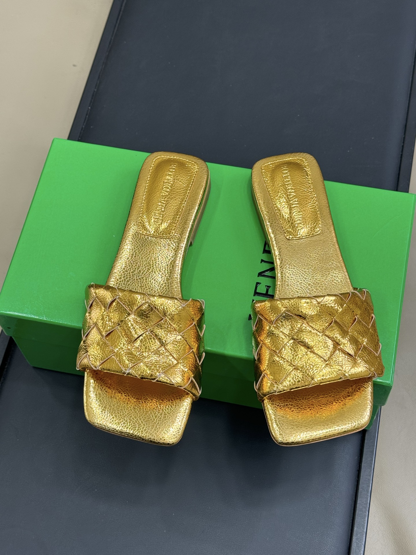 Bottega Venet* Slides(EU35-42)