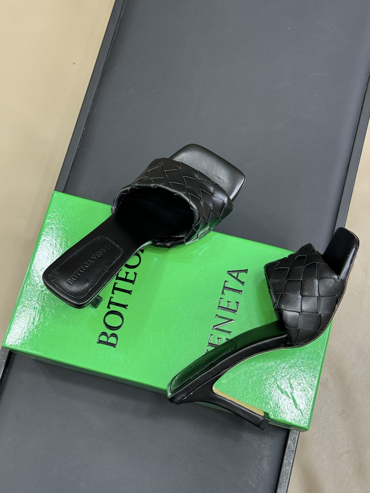 Bottega Venet* Slides(EU35-42)