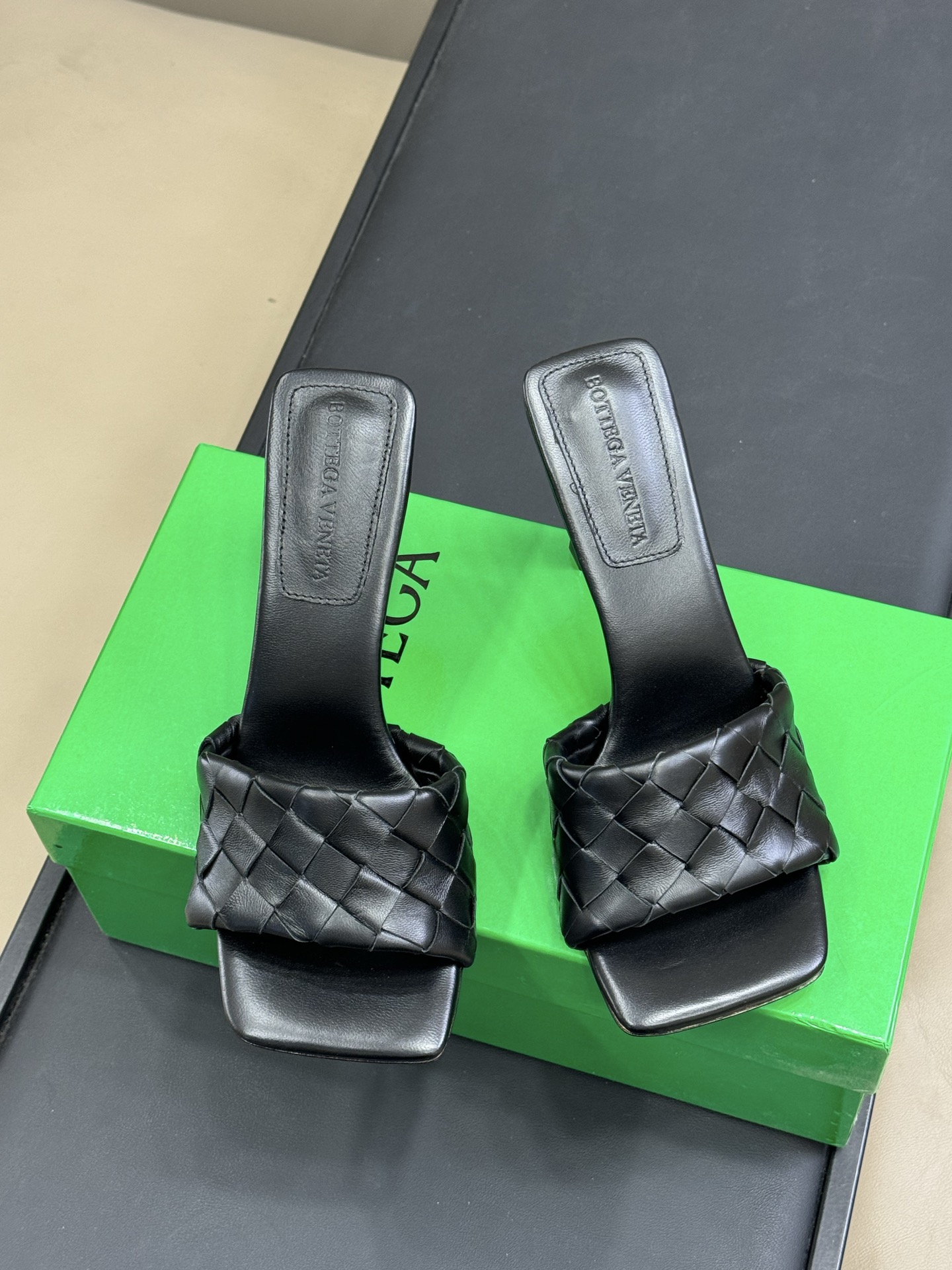 Bottega Venet* Slides(EU35-42)