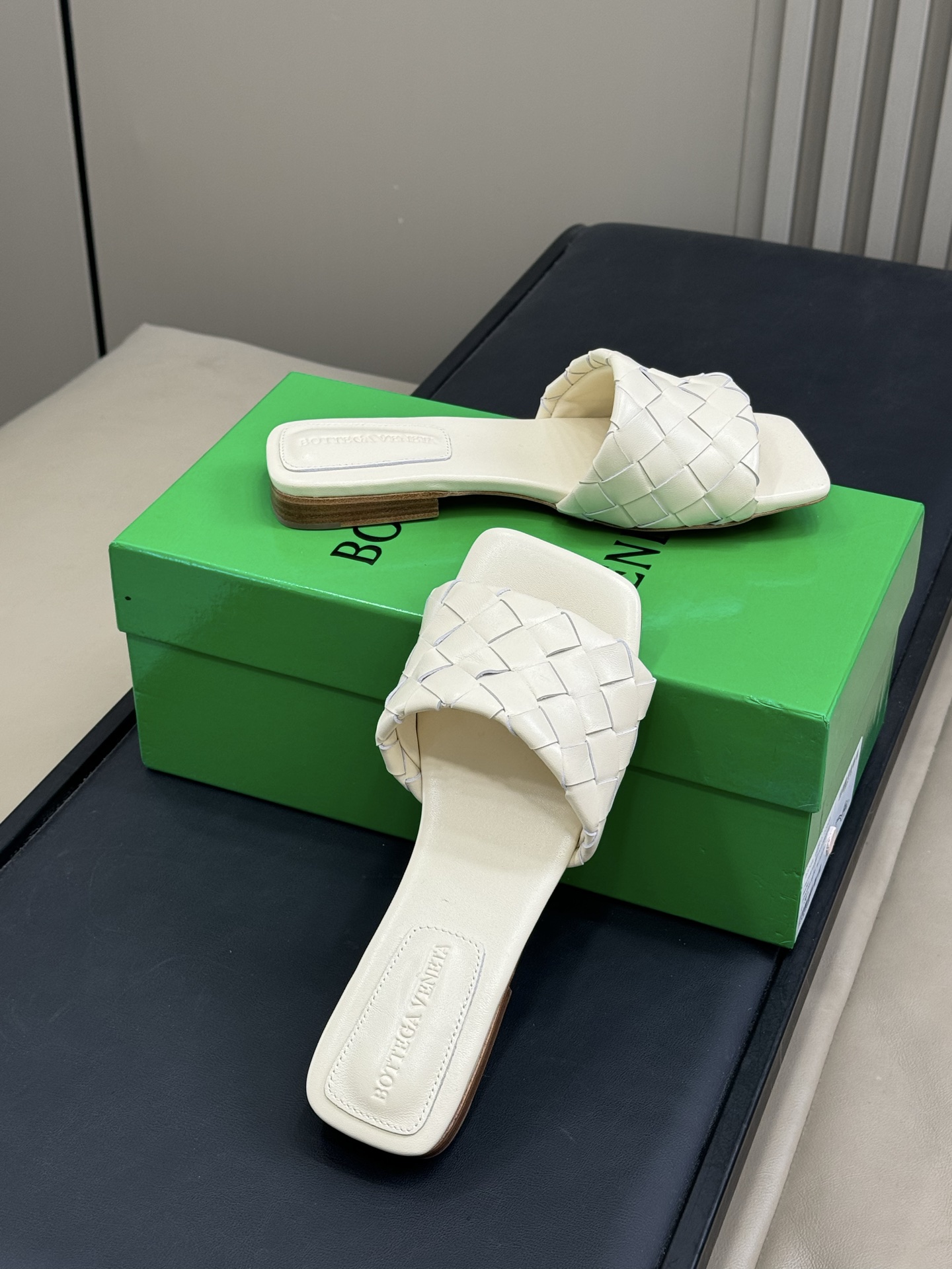 Bottega Venet* Slides(EU35-42)